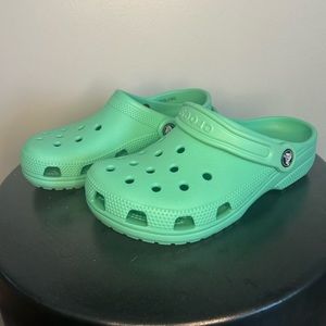 Classic Croc Clog in Teal, Sea Foam, Women’s 5, Men’s 3, Lightly Worn